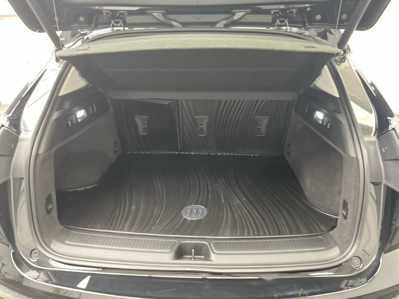 Used 2026 Buick Envision Sport Touring AWD/4WD image 30