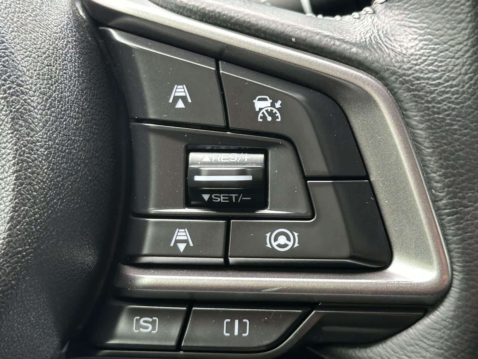 Certified 2022 Subaru Forester Premium AWD/4WD image 29