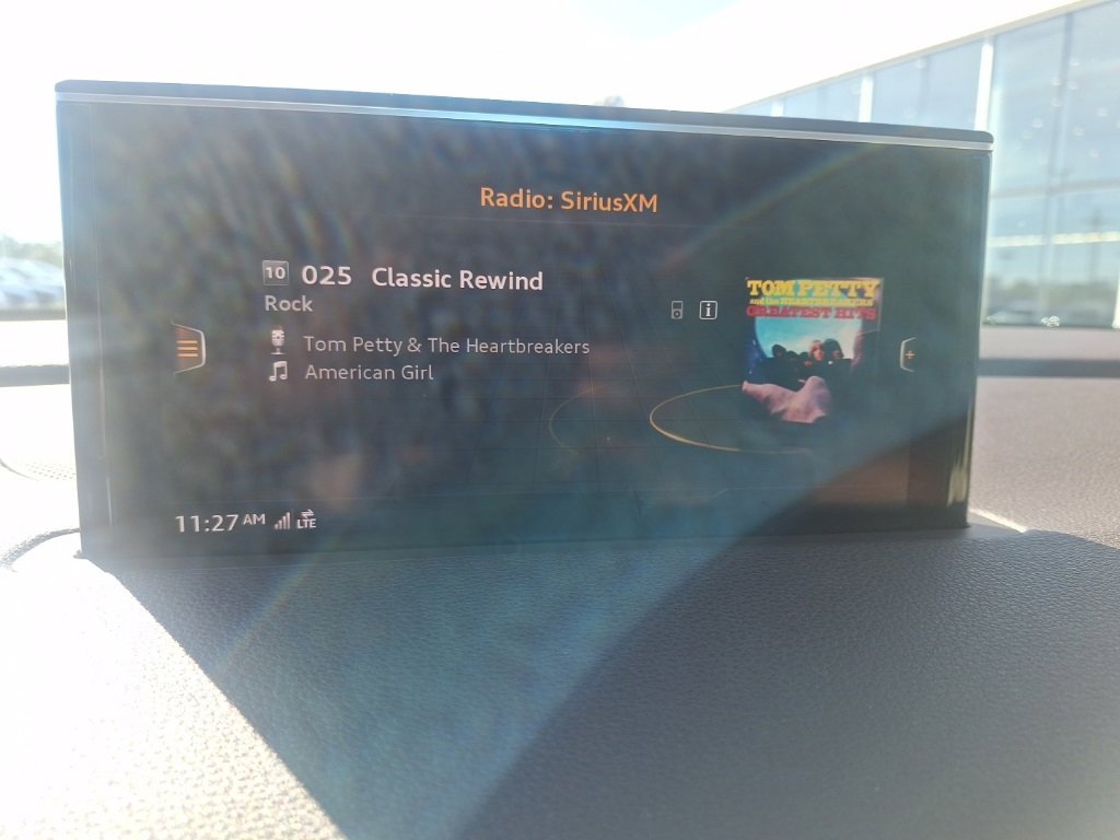 Used 2017 Audi Q7 3.0T Prestige image 11