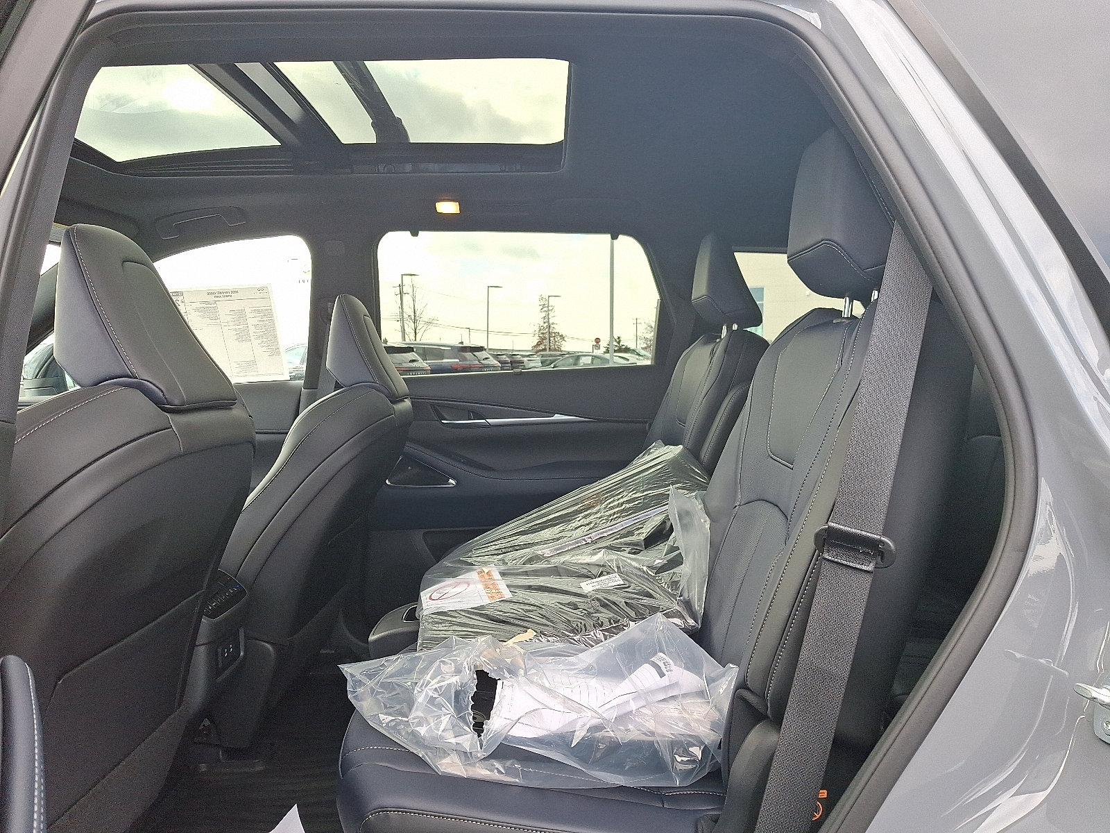 New 2026 INFINITI QX60 Sport w/ Dark Cargo Package image 6