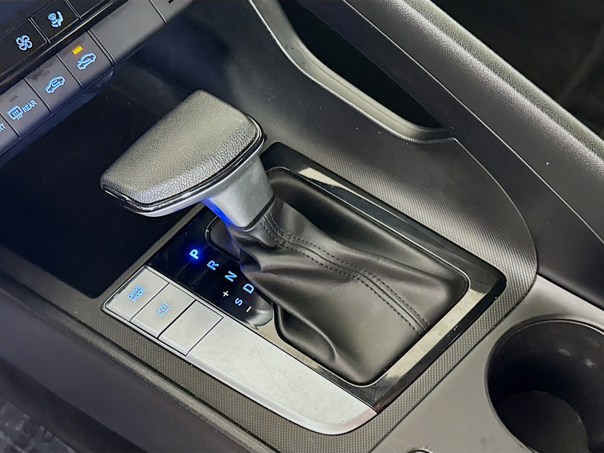 Used 2023 Hyundai Elantra SEL image 20