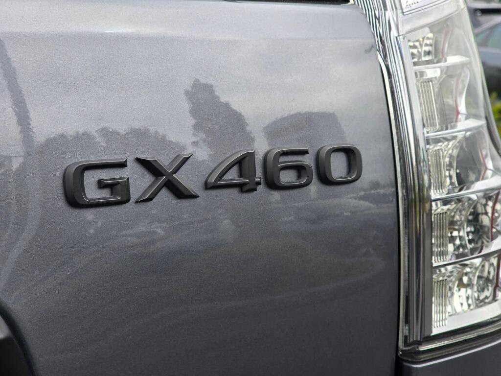 Used 2023 Lexus GX 460 Premium w/ Premium Package AWD/4WD image 35