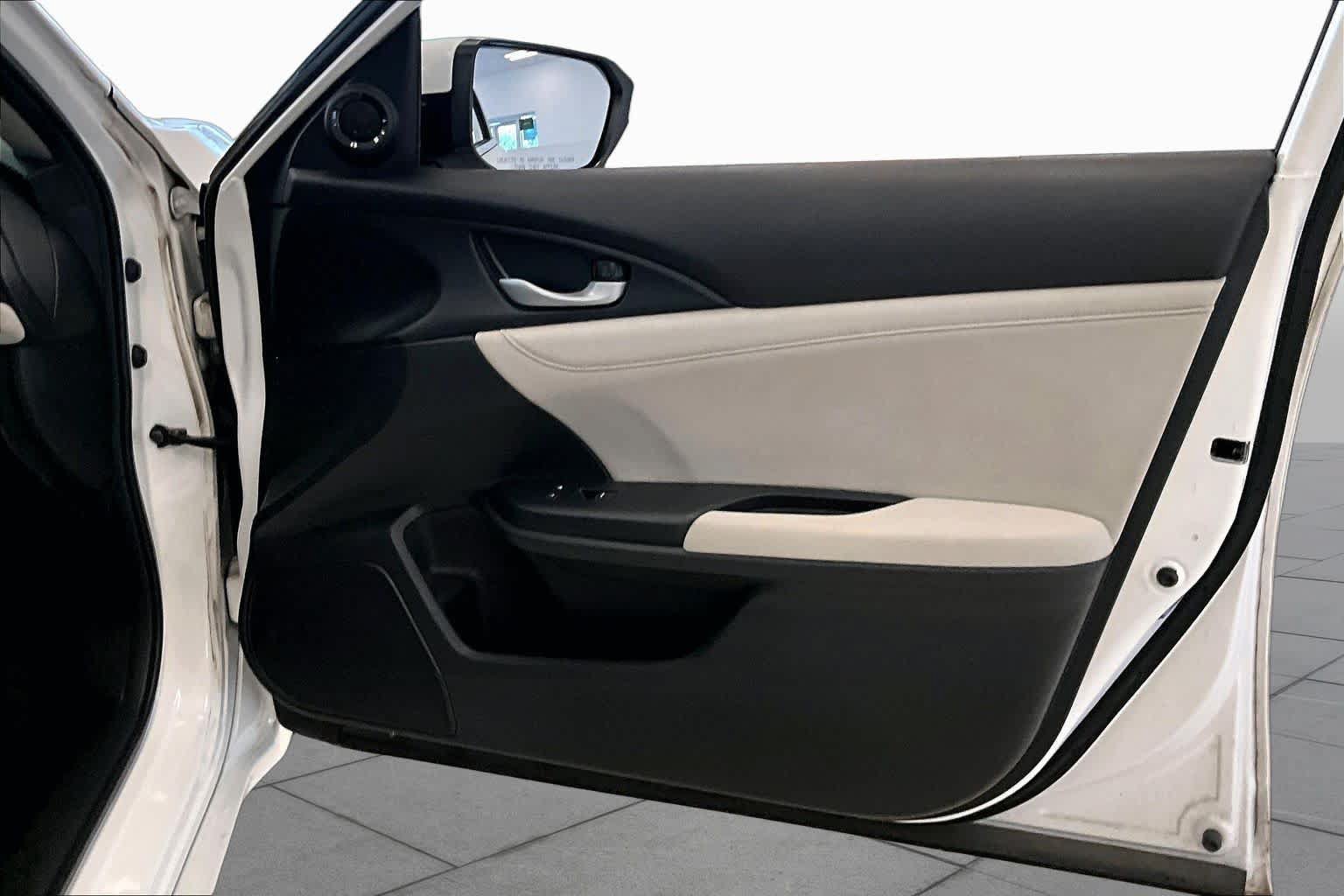 Used 2019 Honda Insight EX image 22