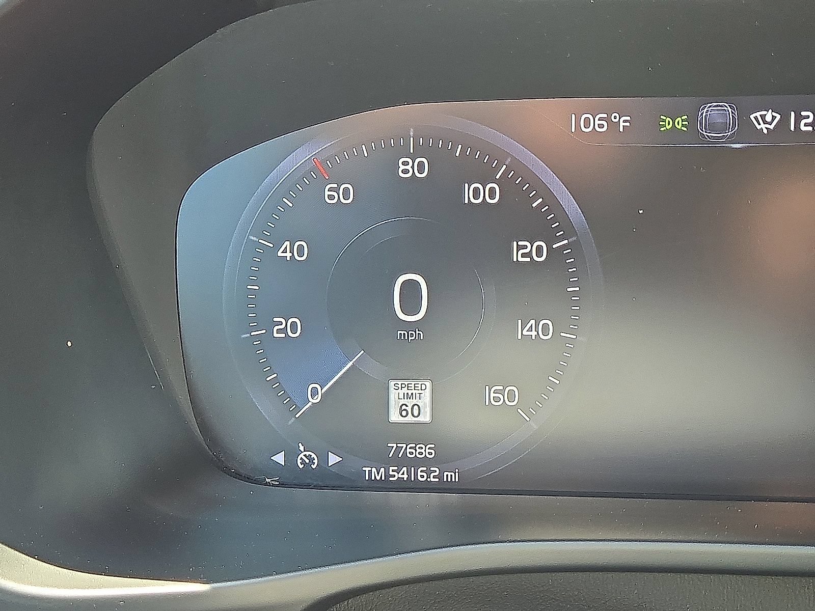 Used 2021 Volvo XC40 T4 Momentum FWD image 26