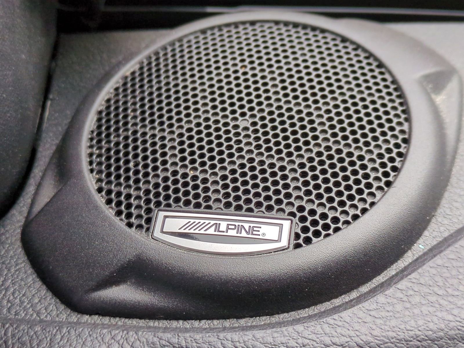 Used 2017 Jeep Wrangler Unlimited Willys image 35