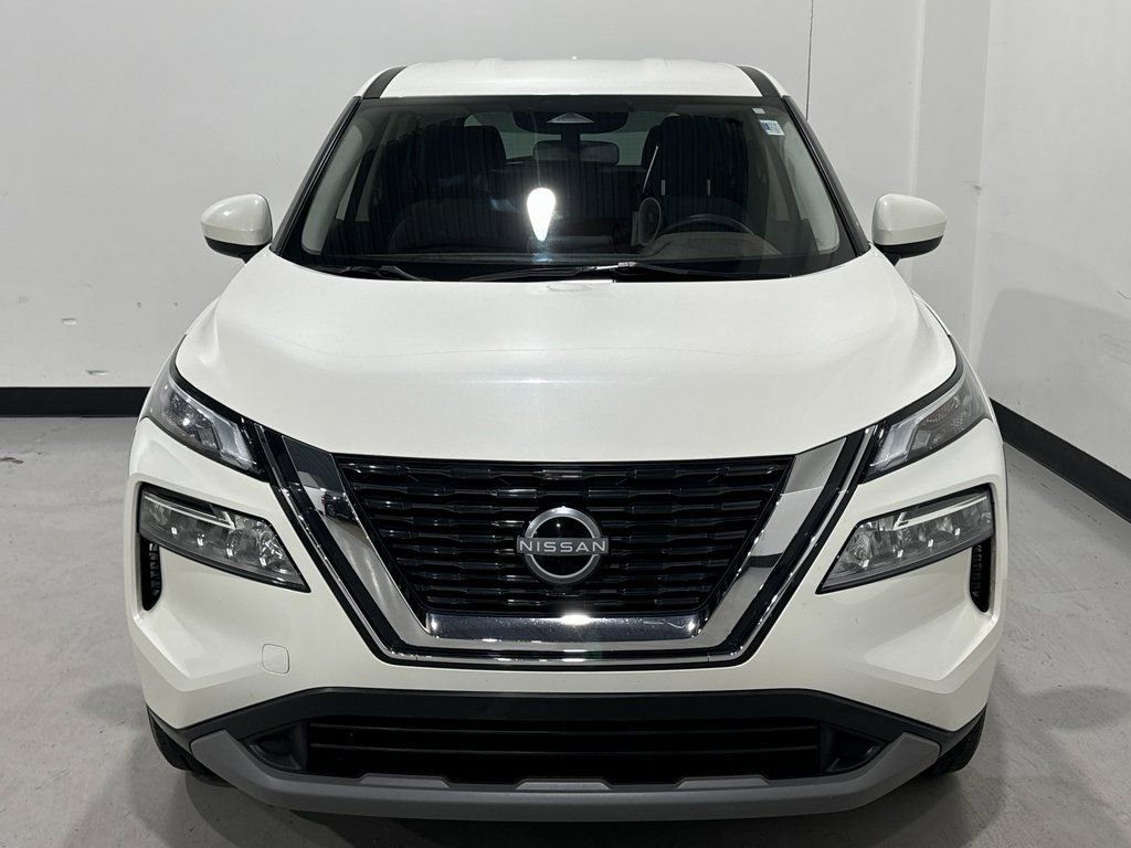 Used 2023 Nissan Rogue SV image 9