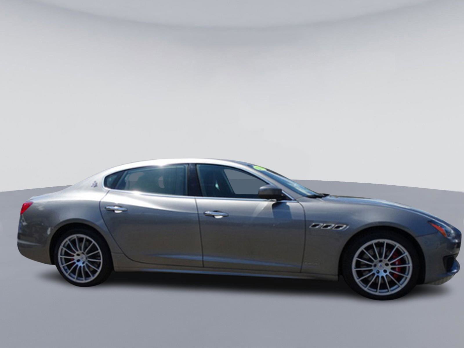 Used 2018 Maserati Quattroporte S GranSport Q4 image 2