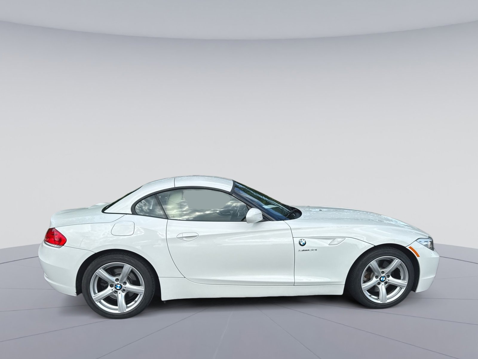 Used 2009 BMW Z4 sDrive30i RWD image 29