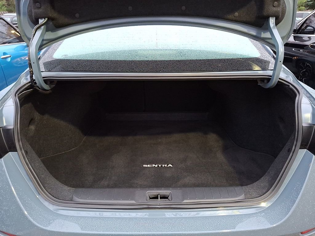 Used 2025 Nissan Sentra SV image 27