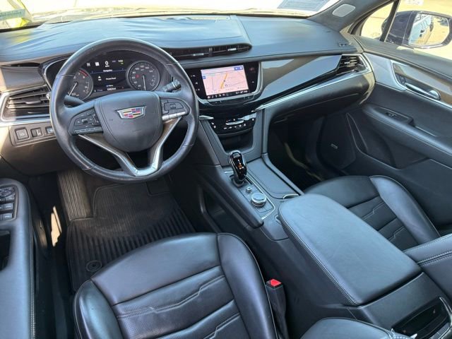 Used 2022 Cadillac XT6 Premium Luxury w/ Platinum Package image 13