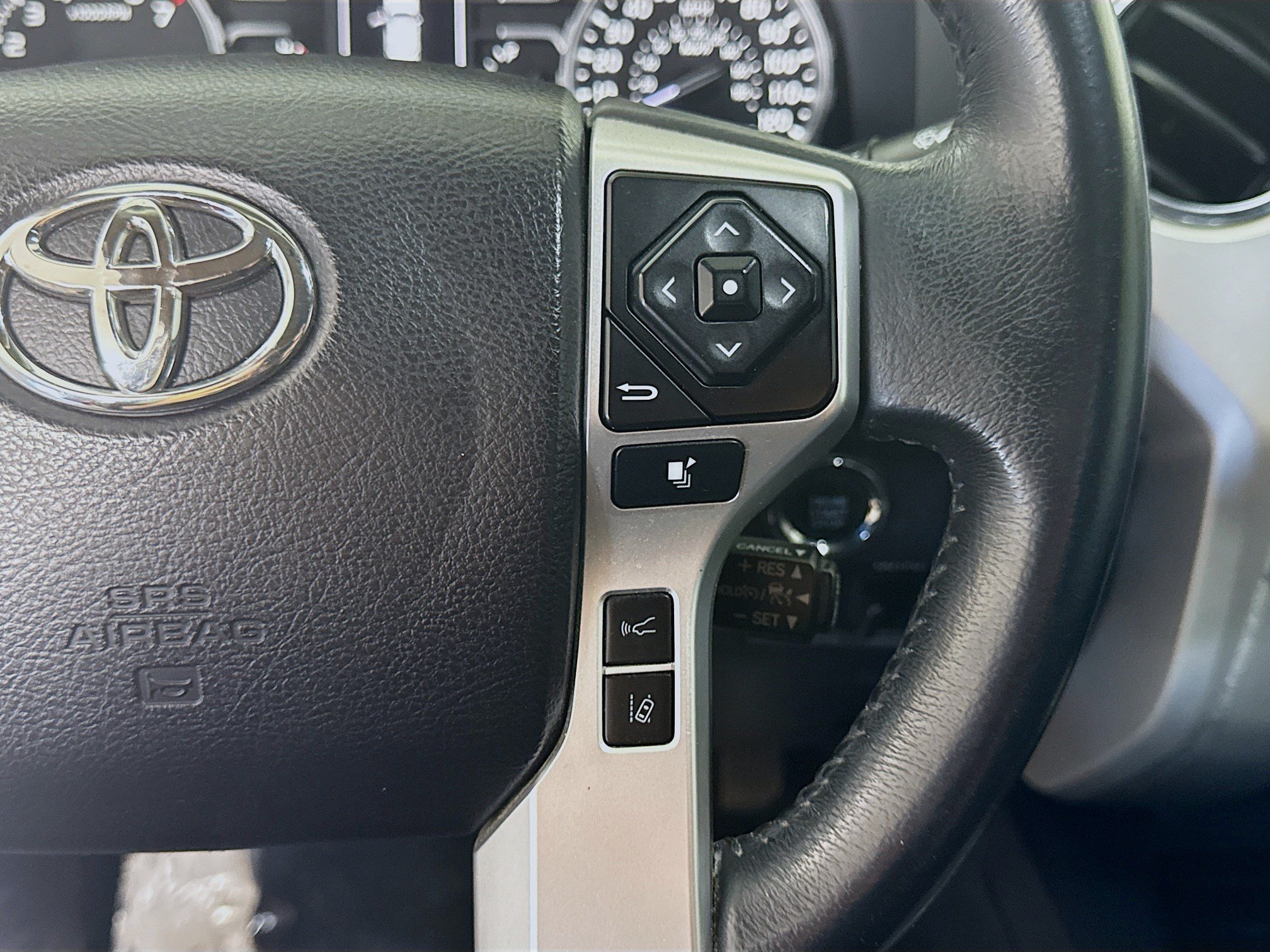 Used 2021 Toyota Tundra Platinum RWD image 15