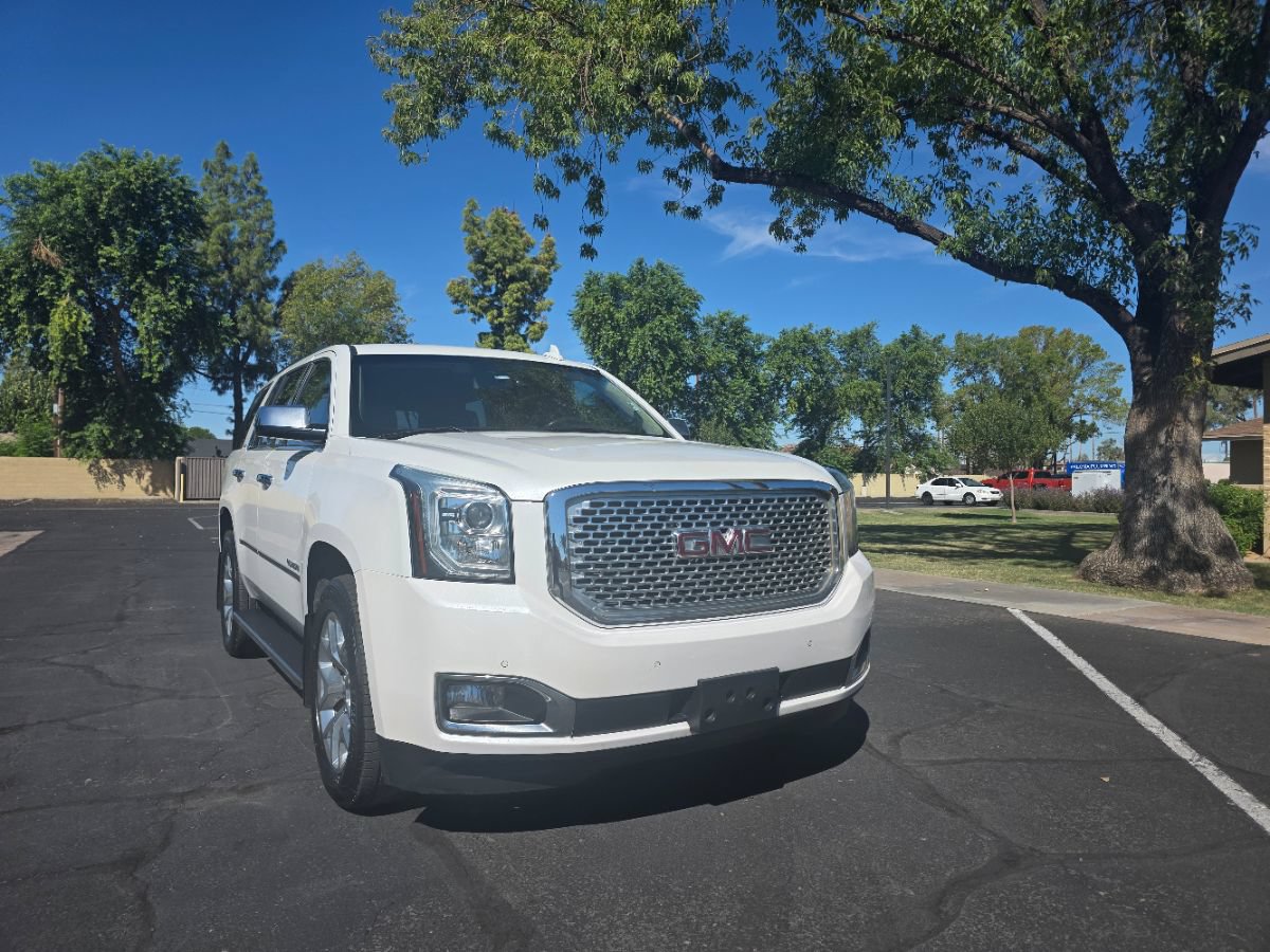 Used 2018 GMC Yukon SLT w/ HD Trailering Package