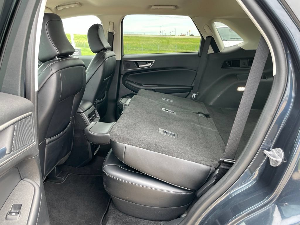 Used 2024 Ford Edge SEL AWD/4WD image 44