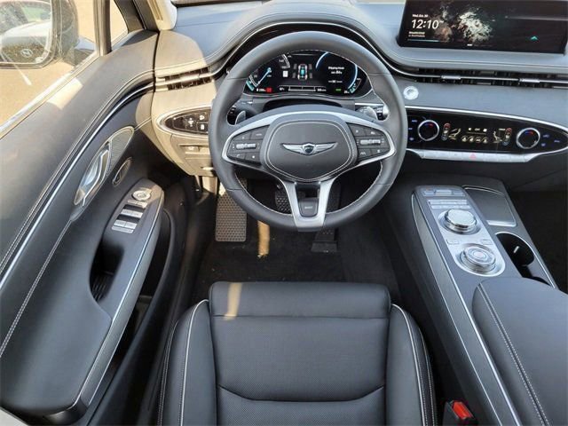 Used 2025 Genesis Electrified GV70 Advanced w/ Prestige Package image 14