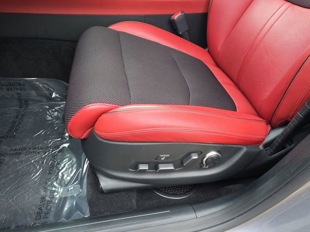 Used 2024 Genesis GV70 3.5T Sport image 38