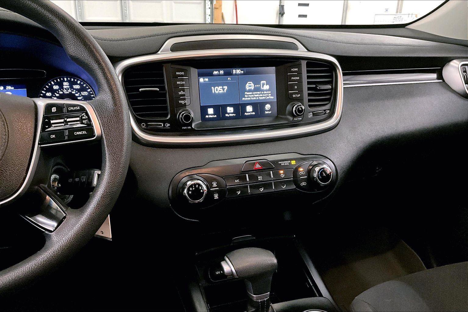 Used 2020 Kia Sorento AWD V6 image 7