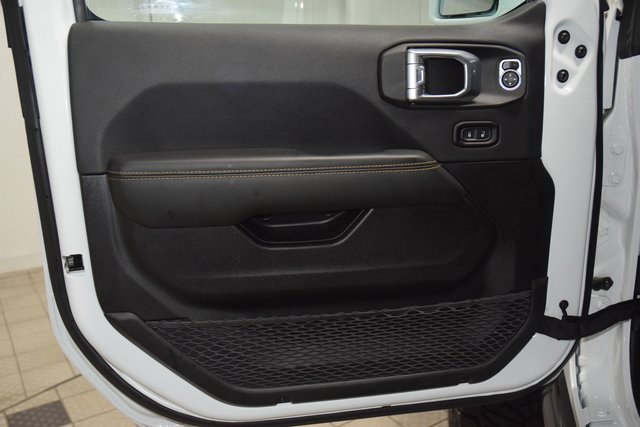 Used 2024 Jeep Wrangler Sahara w/ Safety Group image 45