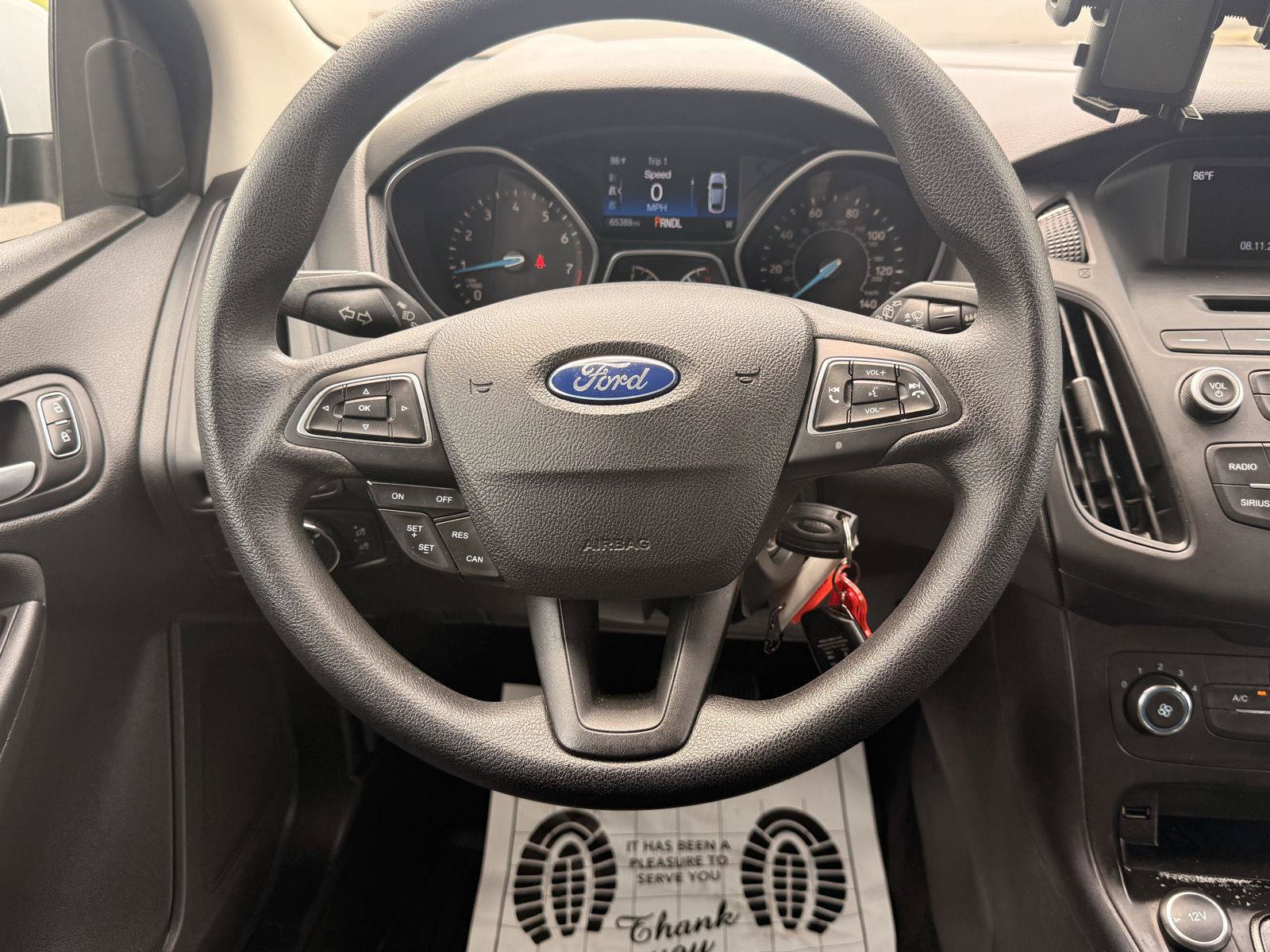 Used 2016 Ford Focus SE w/ SE Power Seat Package FWD image 22