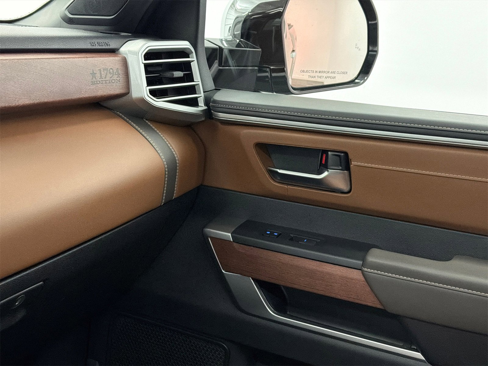 Used 2023 Toyota Tundra 1794 Edition image 38