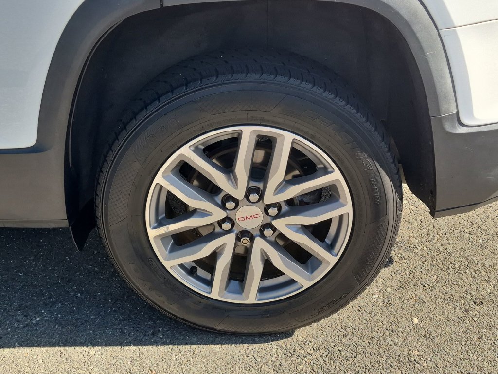 Used 2017 GMC Acadia SLE AWD/4WD image 27