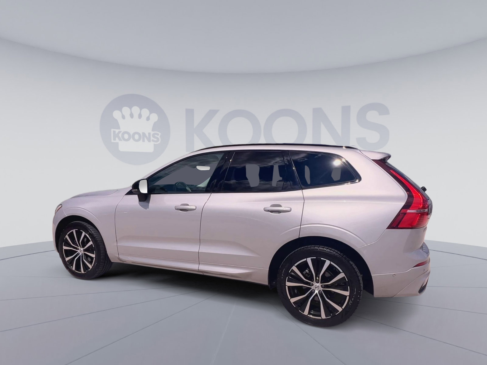Certified 2023 Volvo XC60 B5 Plus w/ Protection Package Premier AWD/4WD image 8