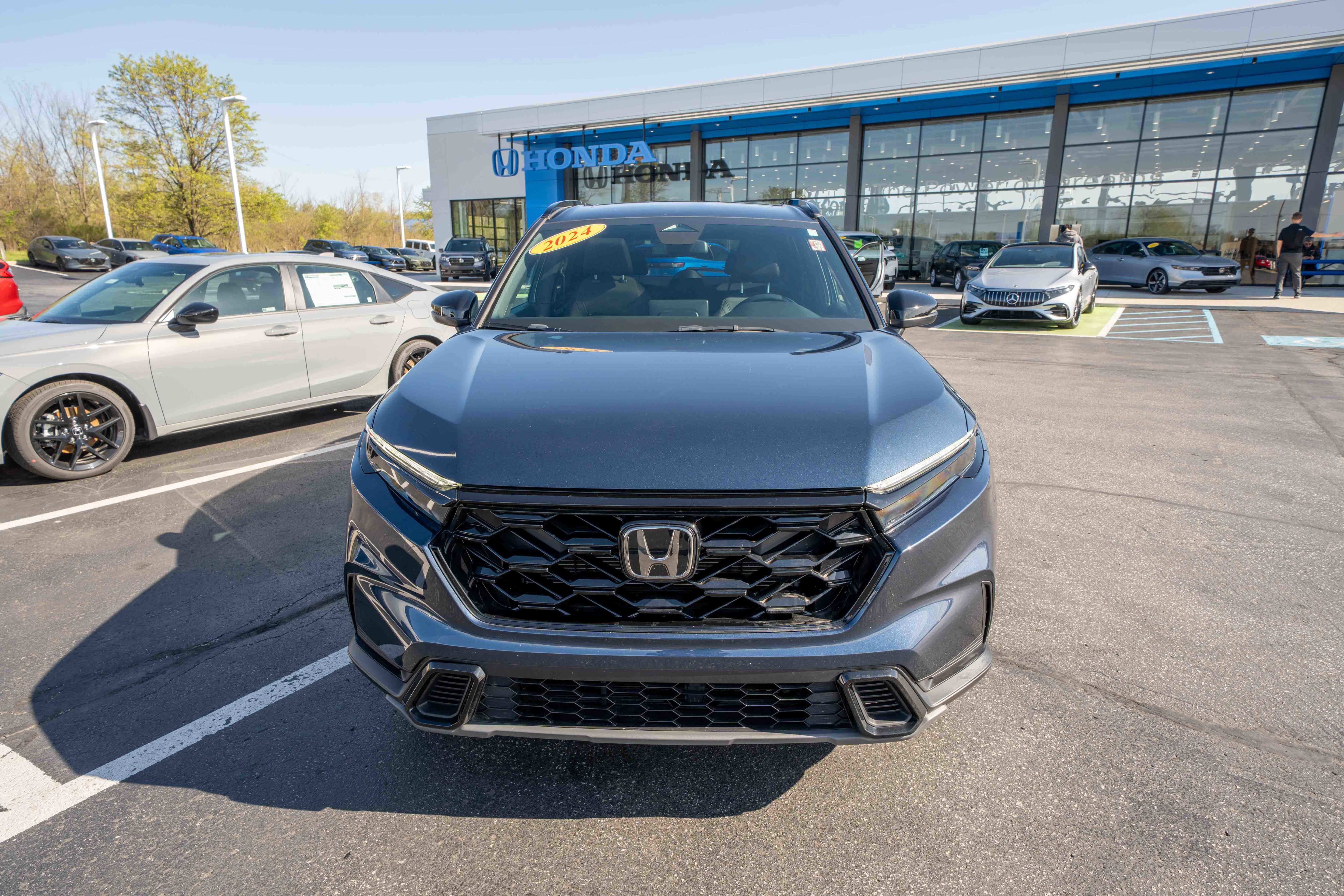 Certified 2024 Honda CR-V Sport image 2