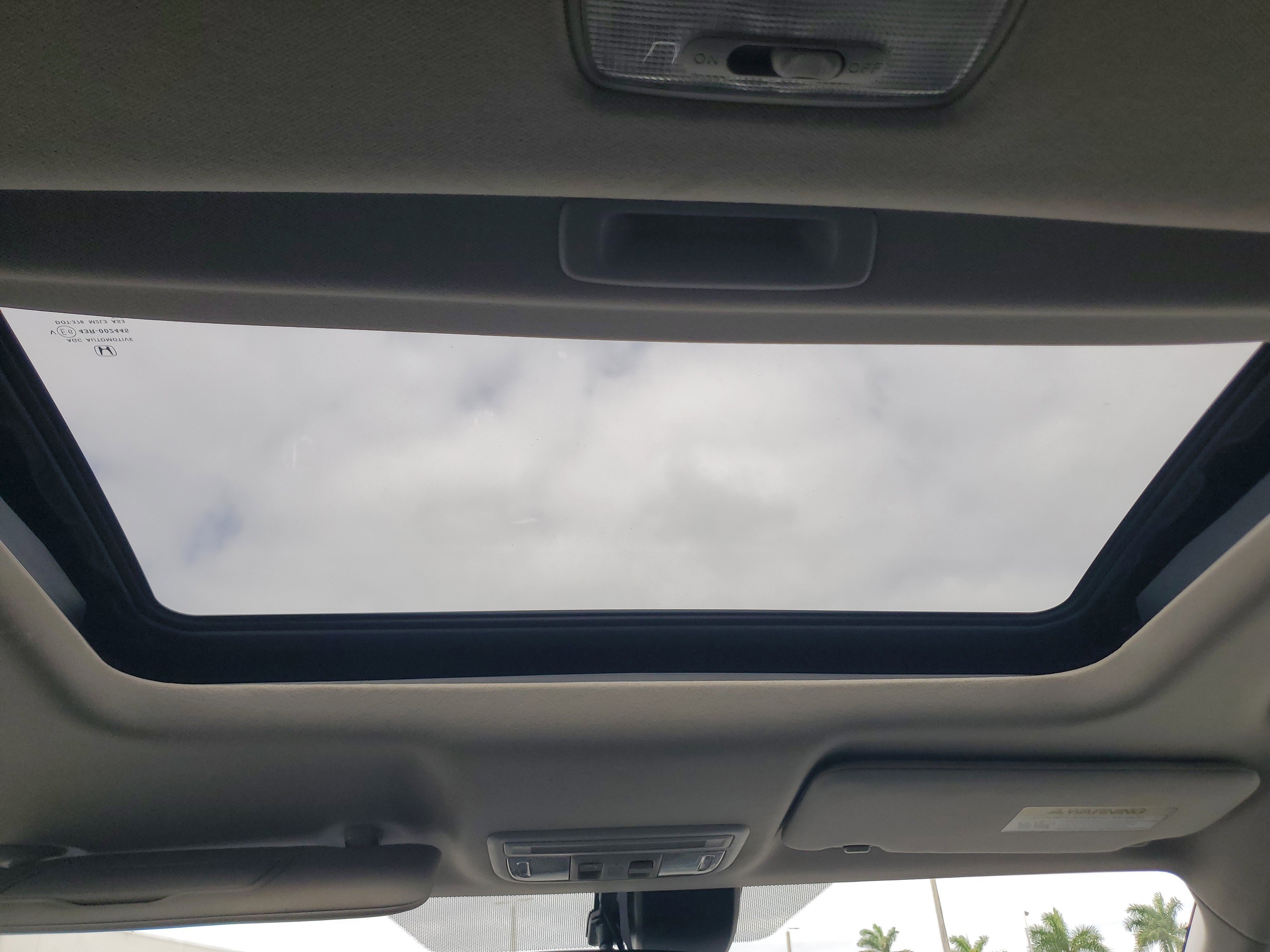 Used 2021 Honda HR-V EX-L image 11