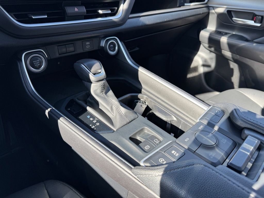 Used 2024 Toyota Grand Highlander XLE image 22