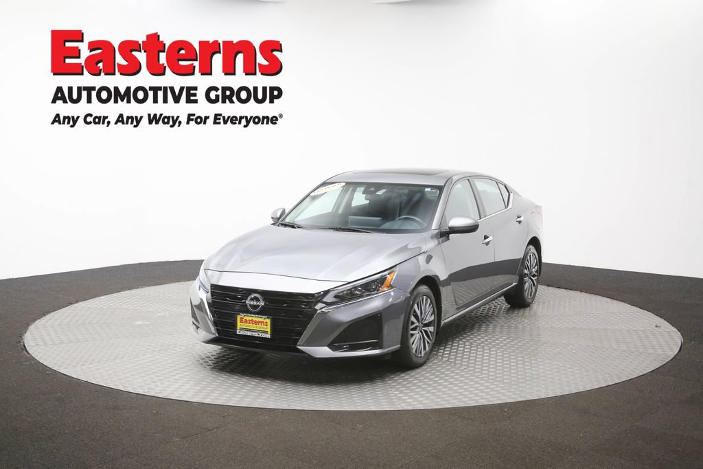 Used 2024 Nissan Altima 2.5 SV w/ SV Premium Package AWD/4WD image 51