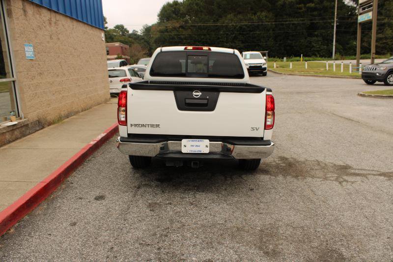 Used 2018 Nissan Frontier SV RWD image 5