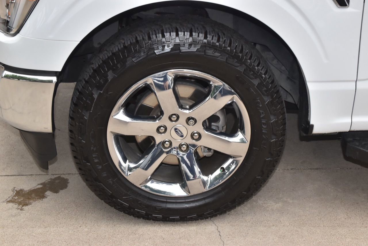 Used 2023 Ford F150 Lariat RWD image 39