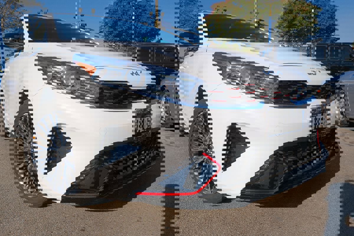 Used 2023 Kia Forte GT-Line image 7