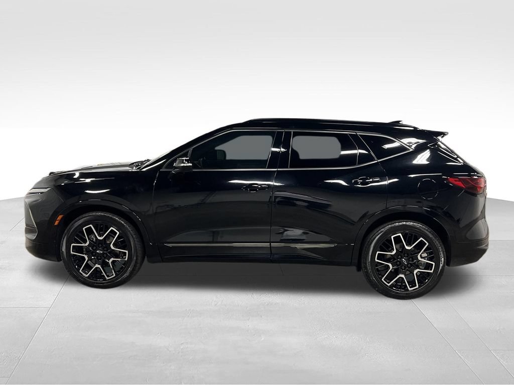 Certified 2023 Chevrolet Blazer RS w/ Driver Confidence II Package AWD/4WD image 6