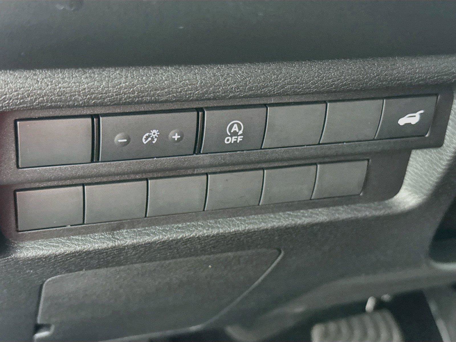 Used 2026 Mitsubishi Outlander AWD image 17