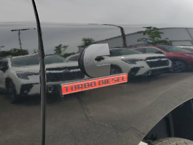 New 2026 RAM 3500 Laramie AWD/4WD image 7