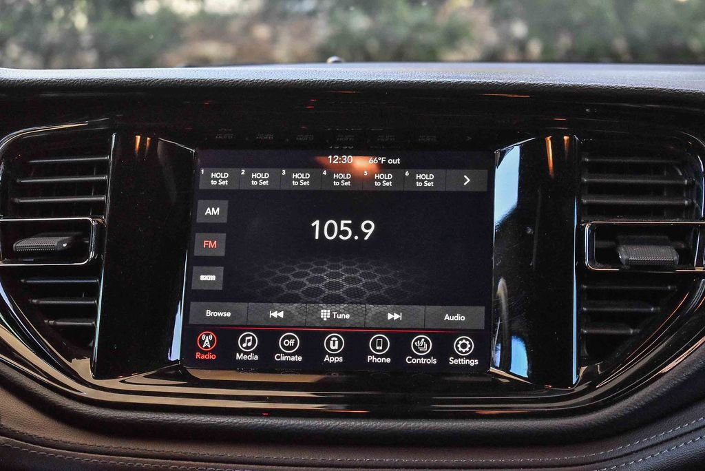 Used 2022 Dodge Durango GT image 13