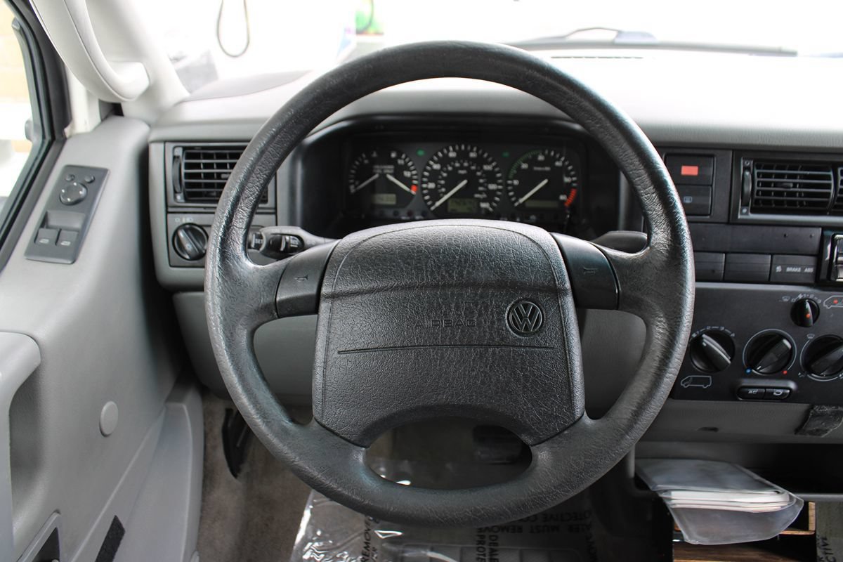 Used 1997 Volkswagen Eurovan Camper FWD image 68