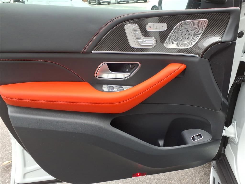 New 2026 Mercedes-Benz GLE 53 AMG 4MATIC Coupe image 11