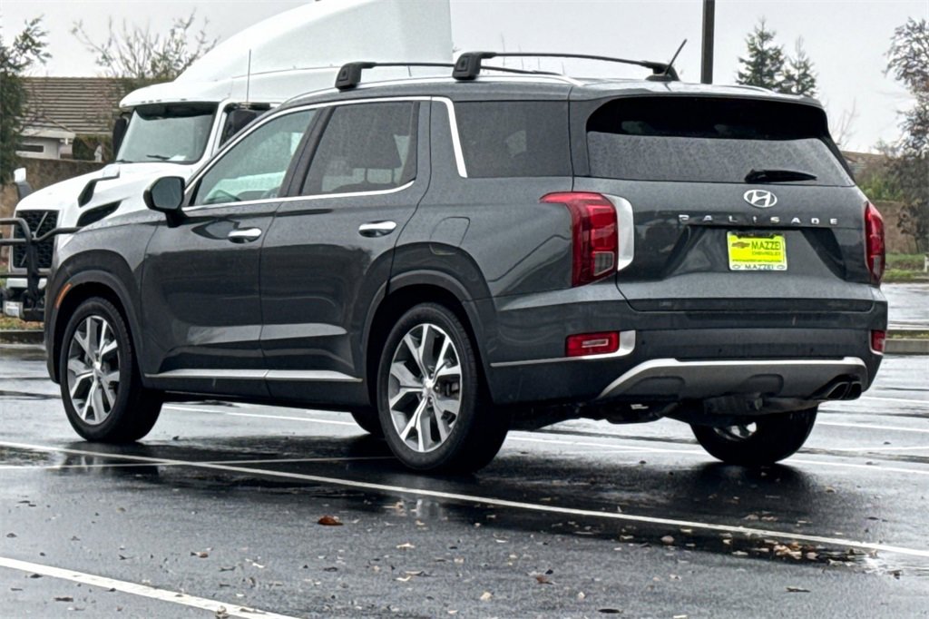 Used 2022 Hyundai Palisade SEL w/ Convenience Package image 3