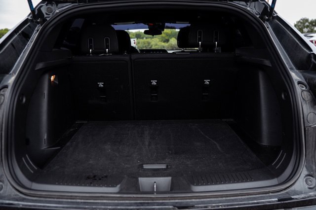 Used 2024 Chevrolet Trax RS FWD image 9