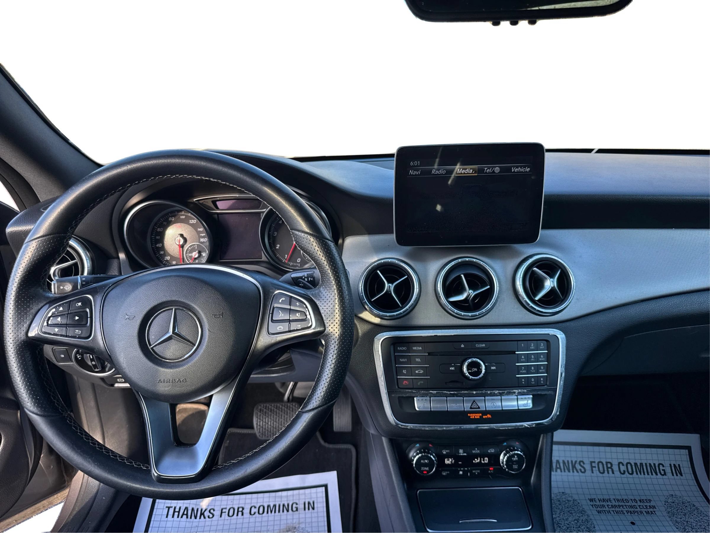 Used 2018 Mercedes-Benz CLA 250 4MATIC image 25