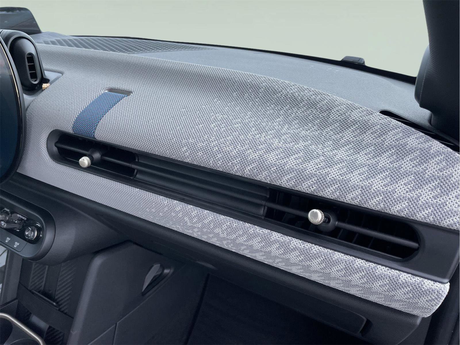 Used 2025 MINI Cooper S image 19