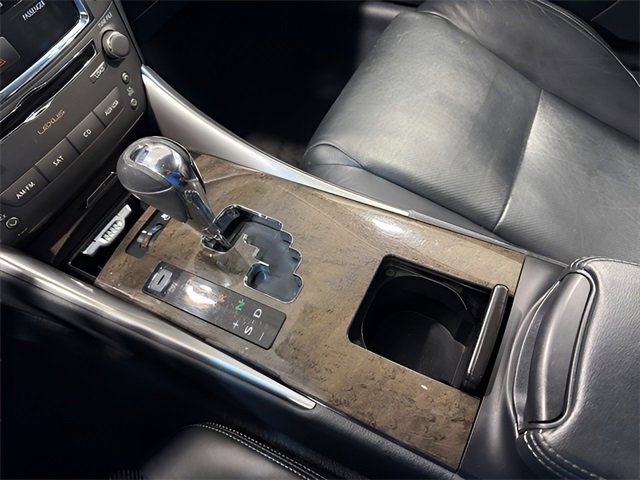 Used 2011 Lexus IS 250C image 24
