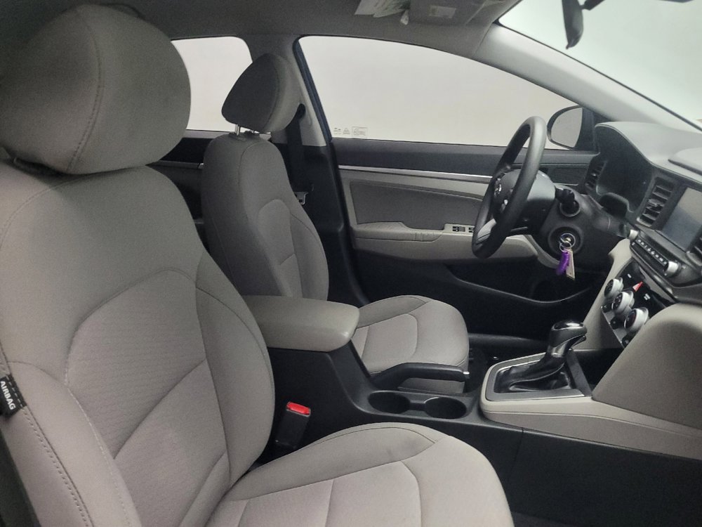 Used 2019 Hyundai Elantra SEL image 21