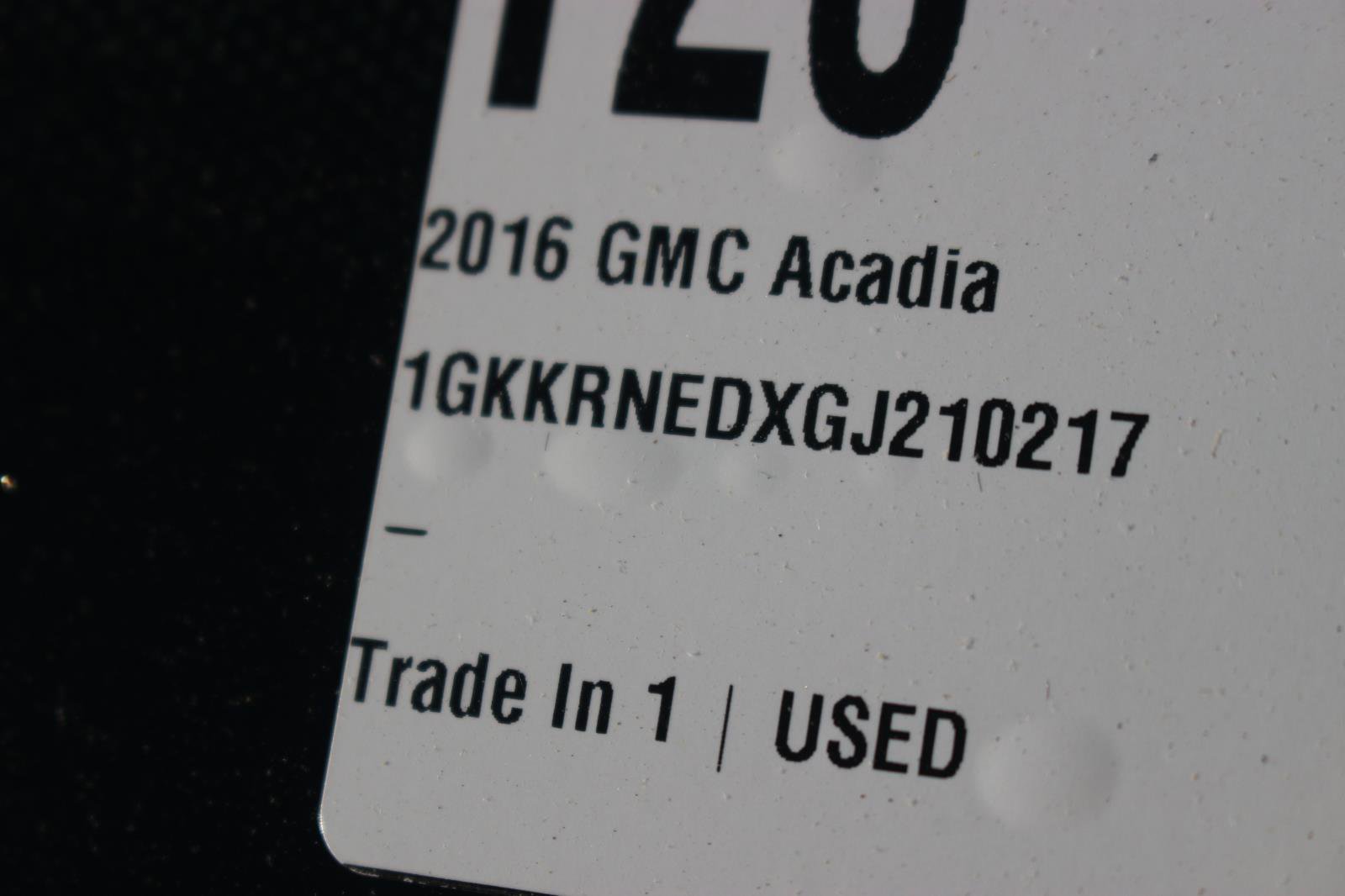 Used 2016 GMC Acadia SLE FWD image 39