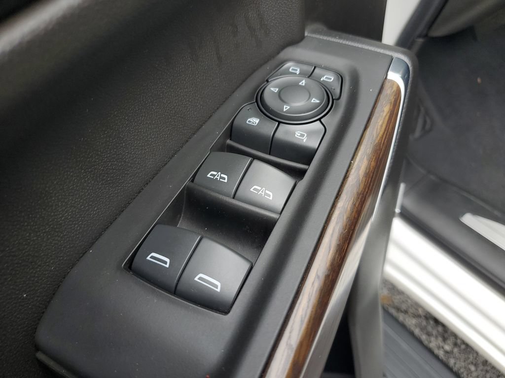 Used 2022 Chevrolet Silverado 1500 High Country AWD/4WD image 20