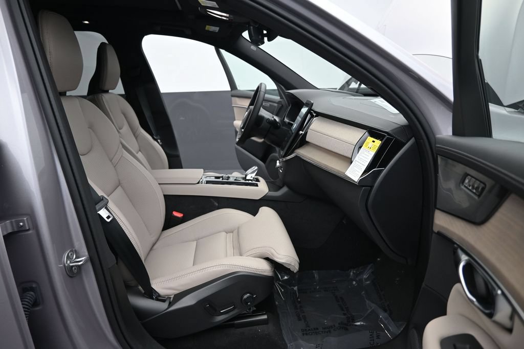 New 2026 Volvo XC90 B6 Ultra w/ Protection Package Premier AWD/4WD image 15