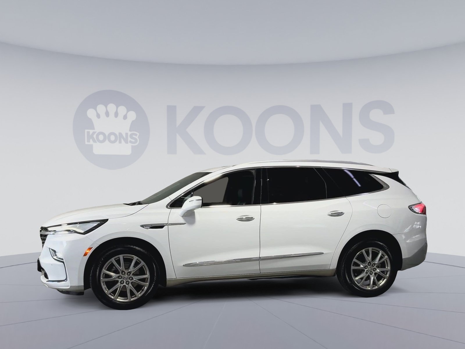 Used 2024 Buick Enclave Essence w/ Experience Buick Package AWD/4WD image 7