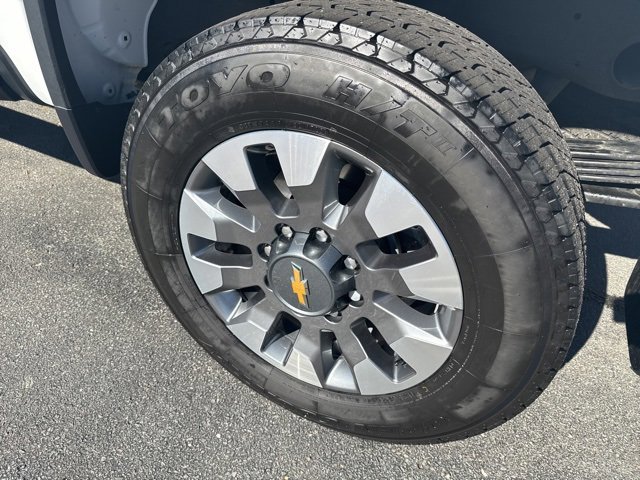 Used 2024 Chevrolet Silverado 2500 LT image 30