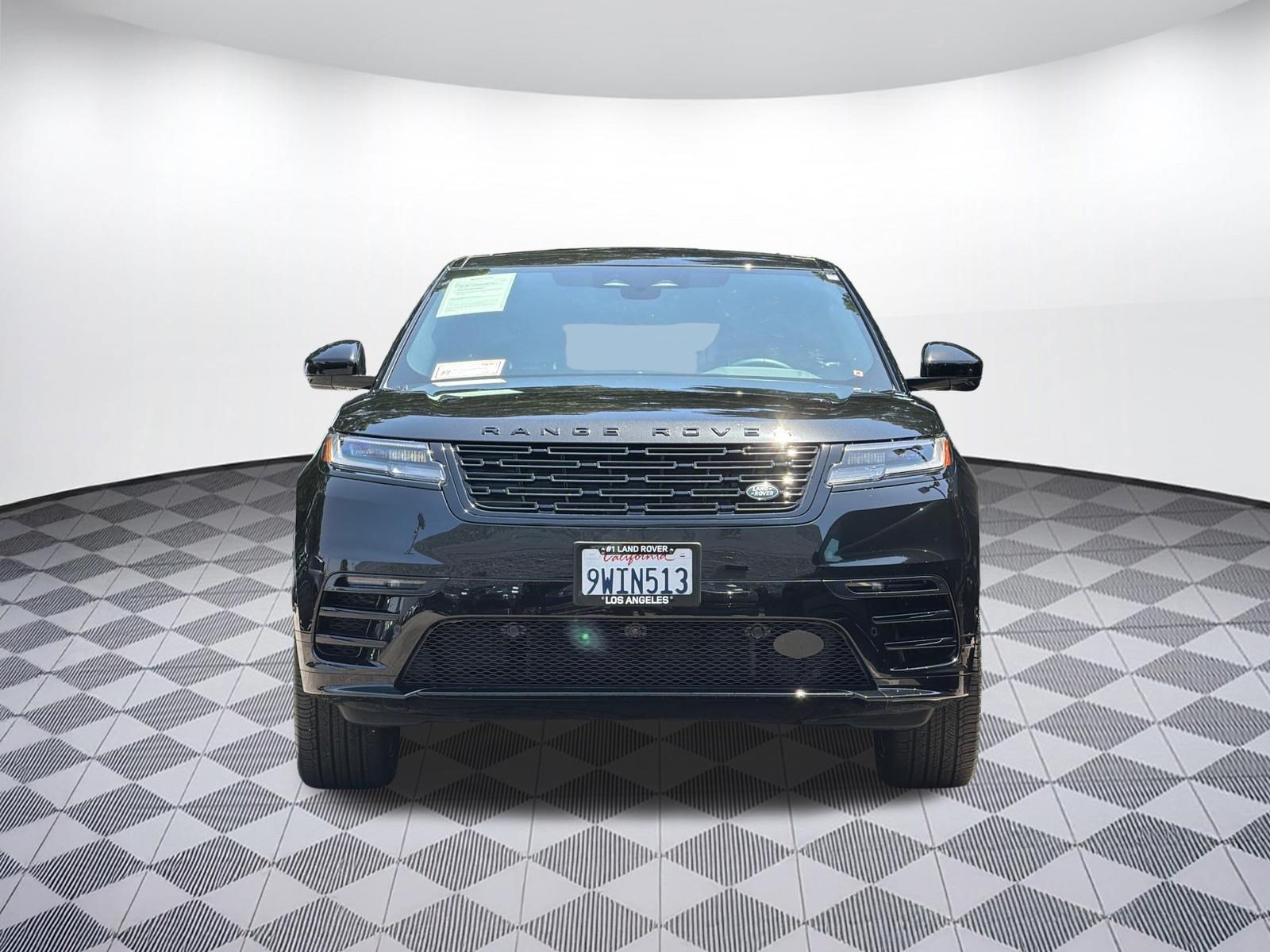 Certified 2026 Land Rover Range Rover Velar Dynamic SE AWD/4WD image 6